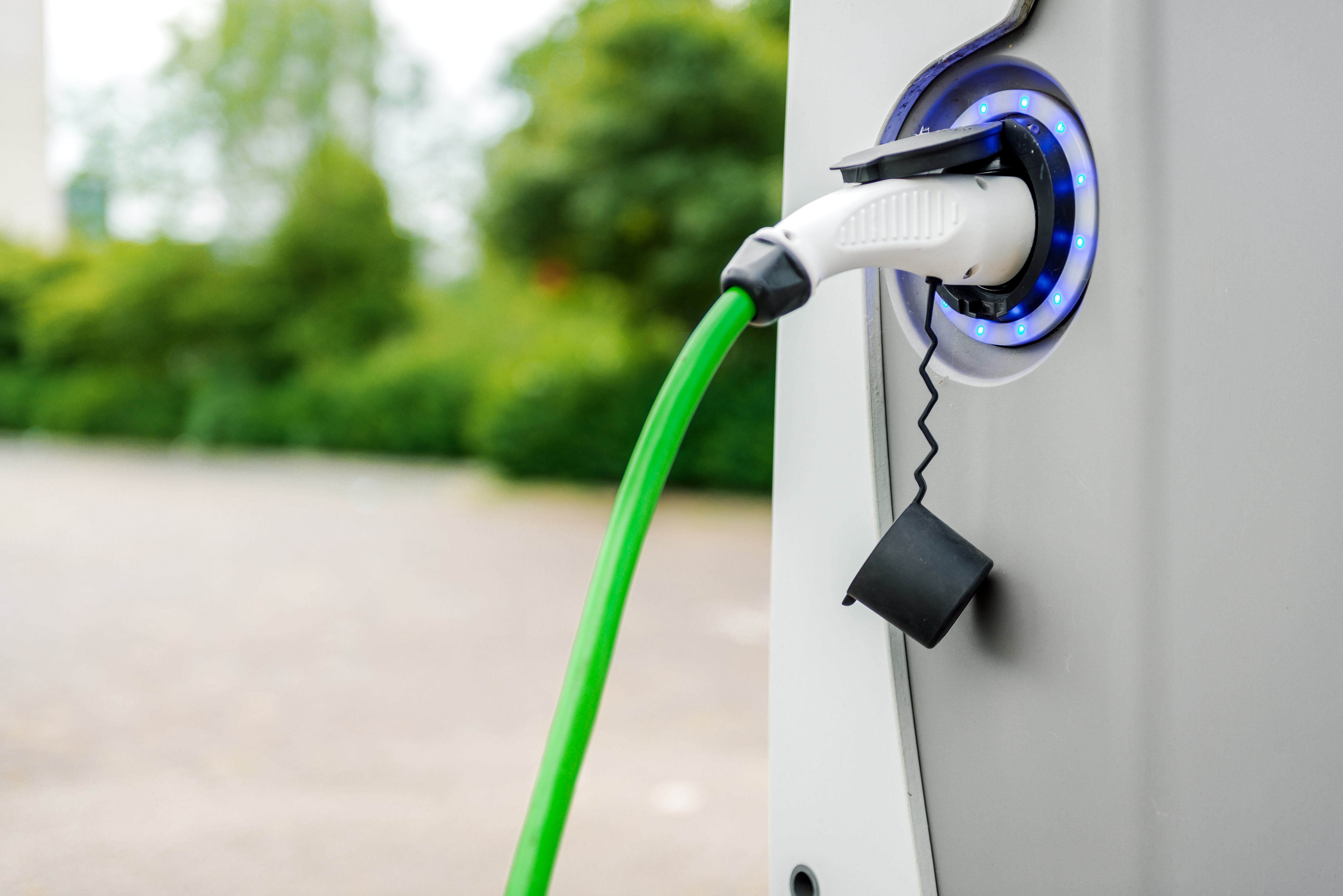 Electric vehicle charging station for fleet